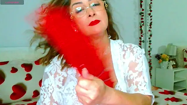 Tyana40's Live XXX Chat