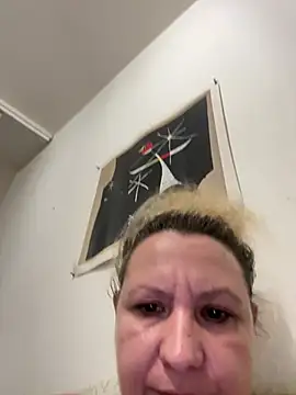 Bakala93Du34000's Live XXX Chat