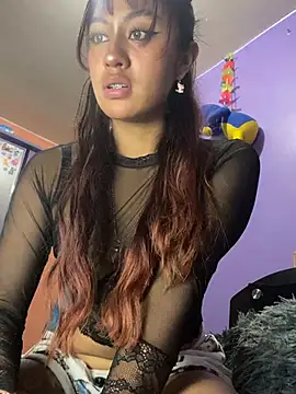 Leyla_collinss_ Chat XXX live