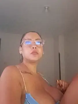 SexyyBigg44 – Live XXX-chat
