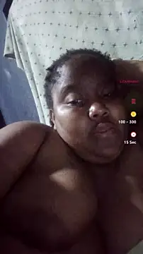 Chat XXX Live ChubbyMidgetxxx19