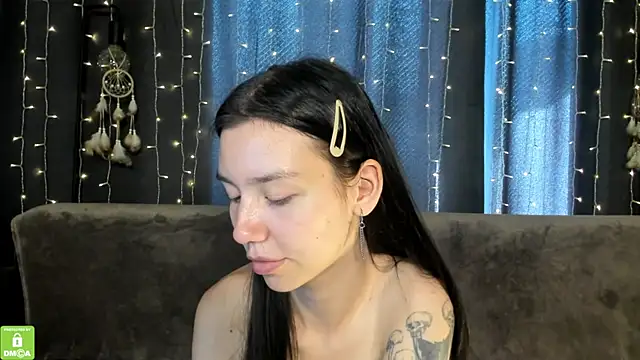 Amelia_skyy: онлайн-секс-чат
