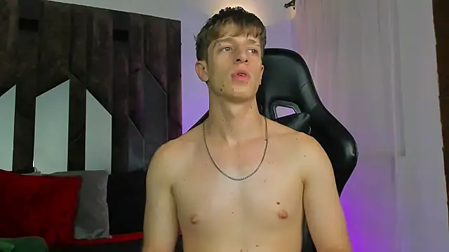 Ostin_Saints Webcam-Show