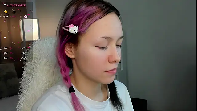 EmilyTrase Adlı Modelin Canlı XXX Sohbeti