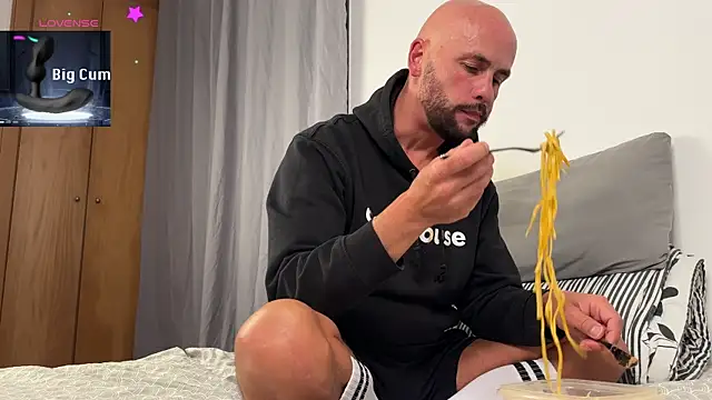 Chatroom XXX en direct de tim_beard