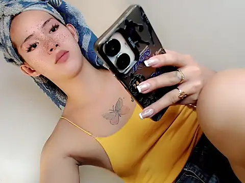 ashley_bombshell Obrolan Langsung XXX