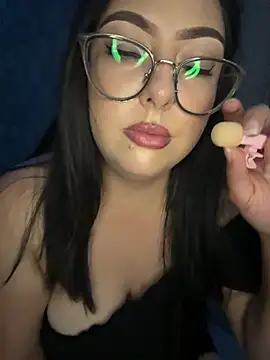 Chat +18 de MileyGia ao vivo