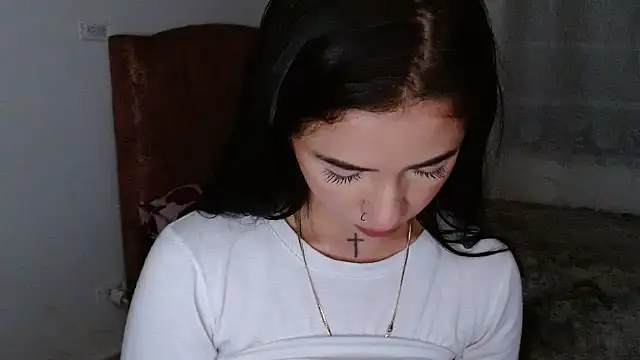 MadisonCambel's Live XXX Chat