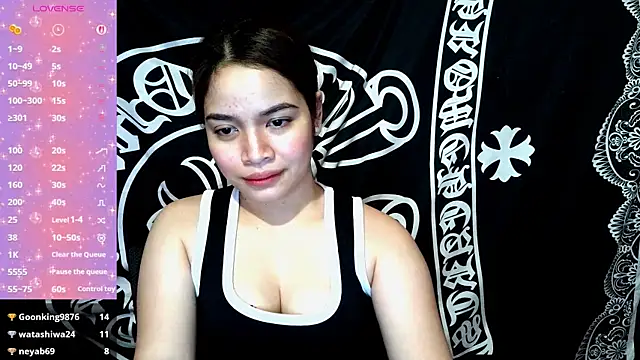 Chatroom XXX en direct de _preciousmoira_