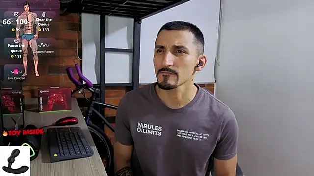 Marck_Muscle Chat XXX in diretta