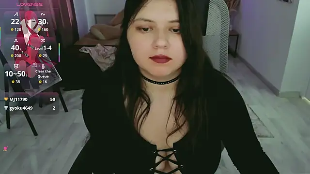 DiaAngell's Live XXX Chat
