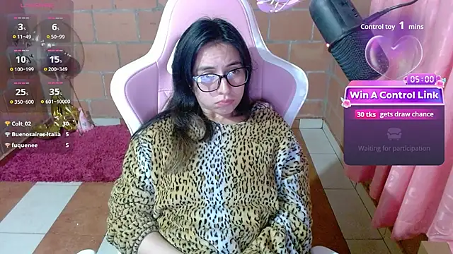 Chat XXX en directo de Maggie_Fox3