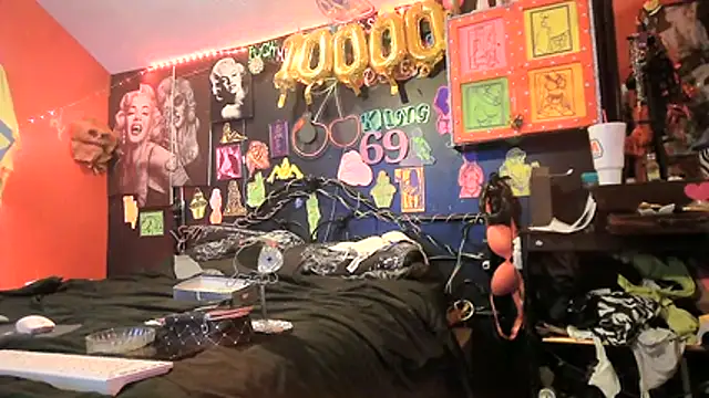 XXX chat uživo modela Splash_Queen420