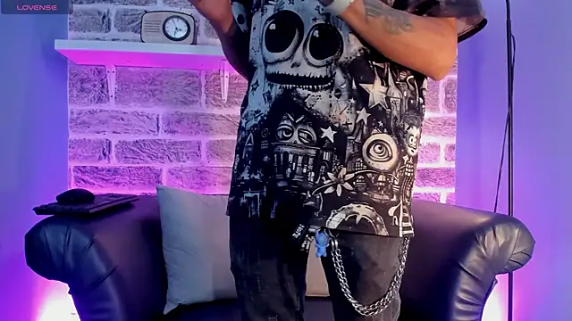 XXX chat uživo modela Maximoking26