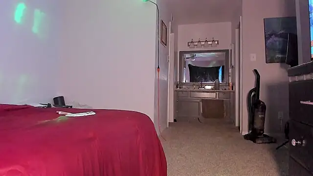 yiauana's Webcam Show