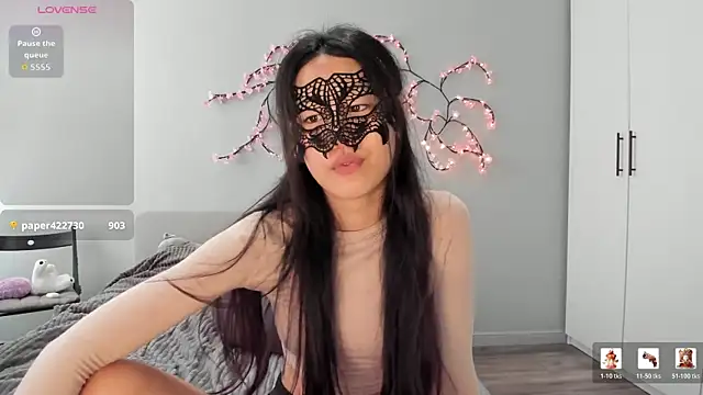 HelenBlazeTrt XXX чат на живо