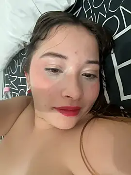 AliciaWhite_ntのライブXXXチャット