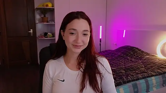 YasmineWest's Live XXX Chat