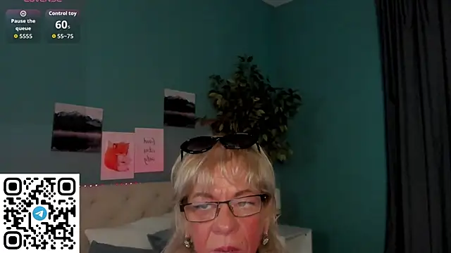 Anna_Coolidge Chat XXX live