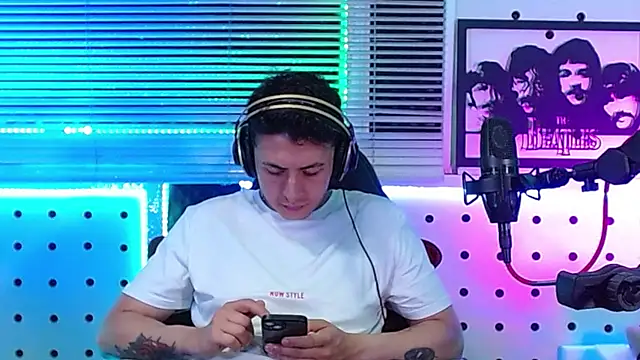 Chat XXX en directo de Godofcumxxx