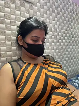 True_Love009's Live XXX Chat