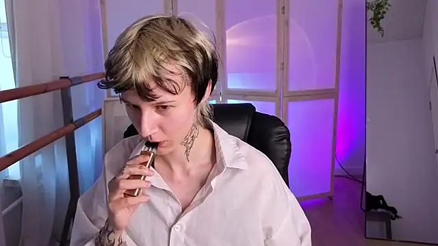 Senpai_Sins' Live XXX Chat