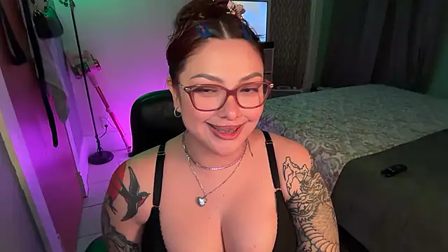 native_naya's Live XXX Chat