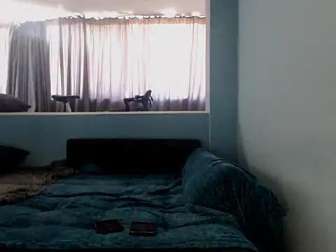 Chat XXX en directo de MisterFaithRO