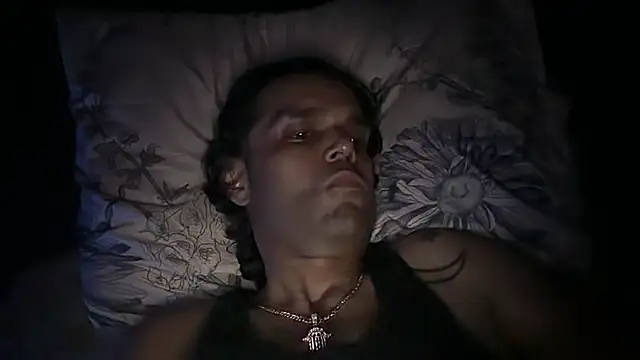 Chat +18 de icebergslim281 ao vivo
