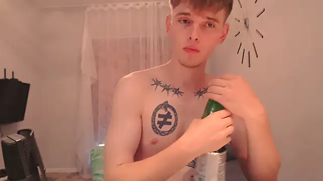 Fredd_Xanders লাইভ XXX চ্যাট