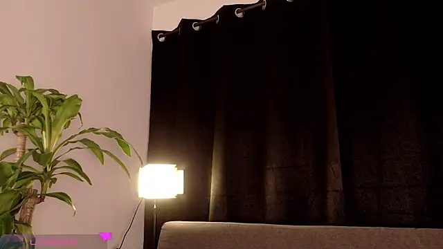 Bruno___69's Live XXX Chat