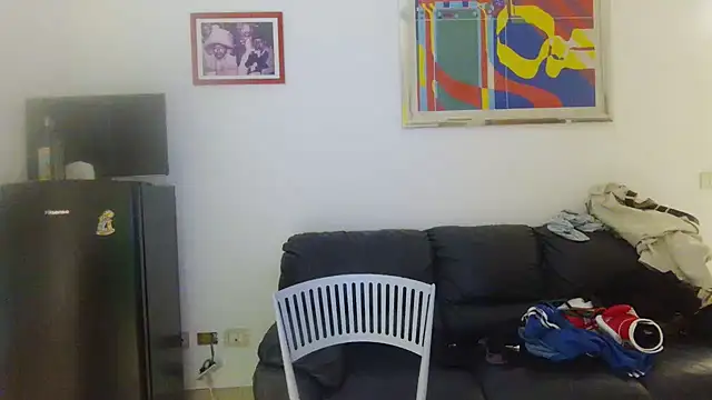 Chatroom XXX en direct de AMIRDIB2025