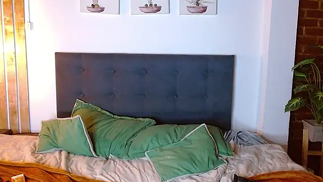 emma_cut3_ Live XXX-chat