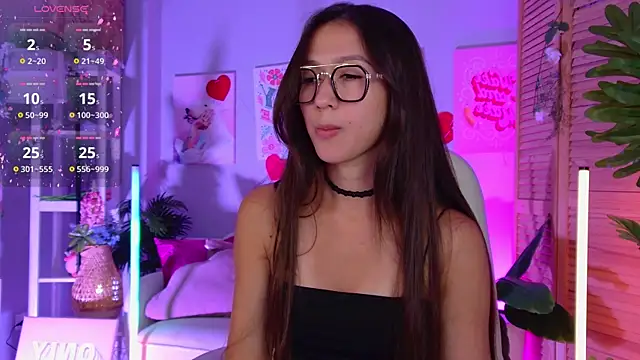Chat +18 de LanaBaker ao vivo