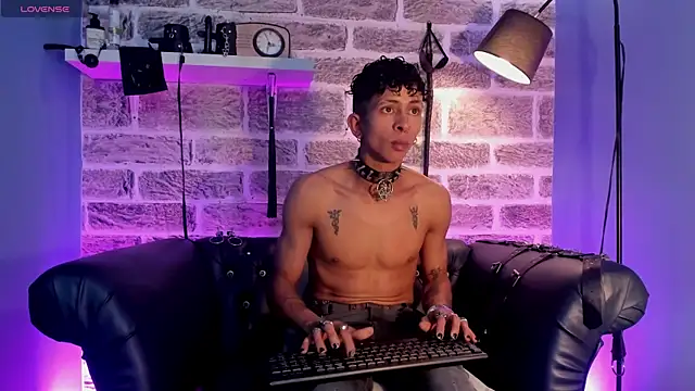 Chatroom XXX en direct de Maximoking26