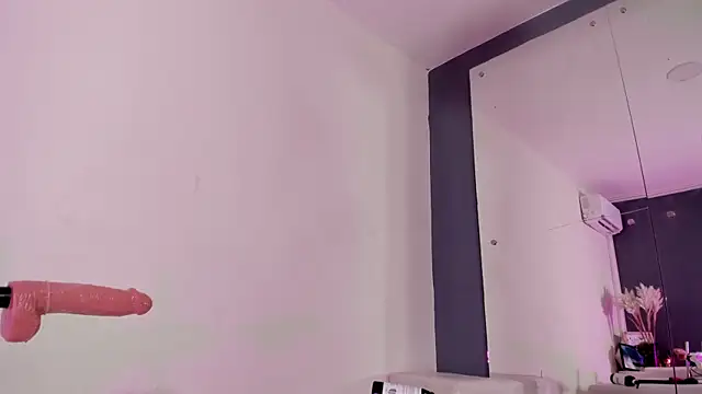 Chat +18 de Little_Ethaan ao vivo
