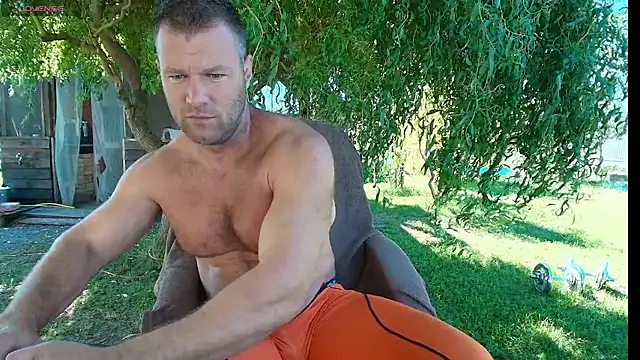muscleangel18 Chat XXX in diretta