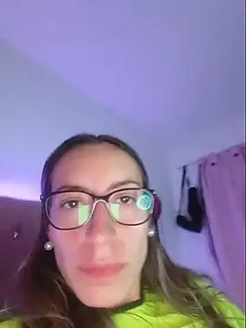 Melinaa-sex élő XXX-chatje