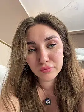 Živý XXX chat KiraBarlows