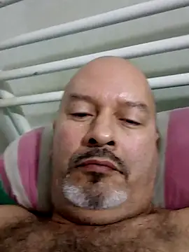 Chatroom XXX en direct de Juan_45