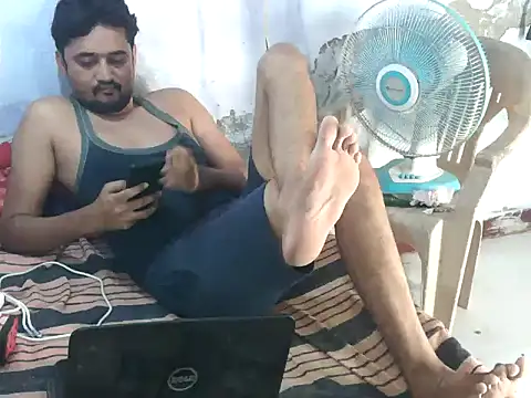 ROCOGUJUBULL Chat XXX live
