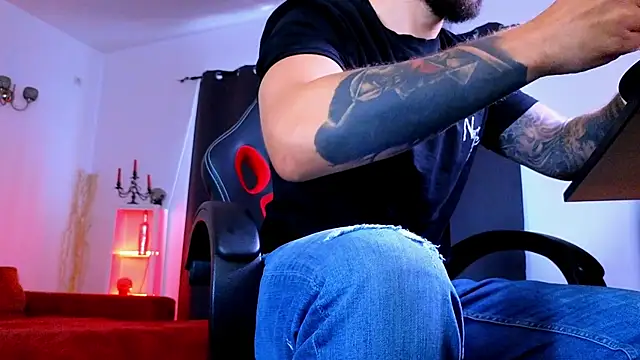 MightyAaron66 라이브 XXX 채팅