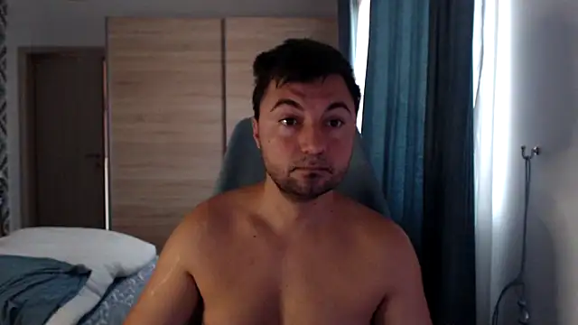 Онлайн чат XXX HankMalone