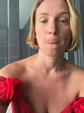 UmaTruewoman's Live XXX Chat