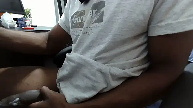 negro23cmdot Live XXX-Chat