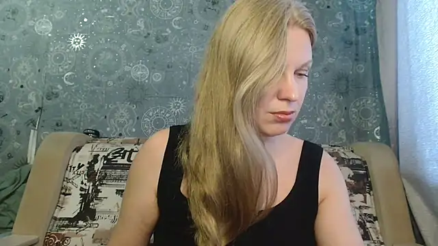 BlondeFox's Live XXX Chat
