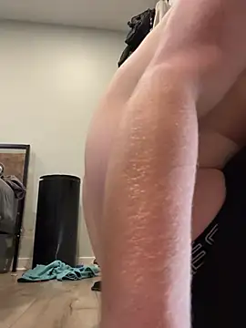 Novvikk88 লাইভ XXX চ্যাট