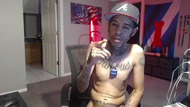 Michigan9000 Chat XXX in diretta