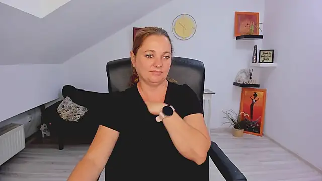 LollaGirl Chat XXX live