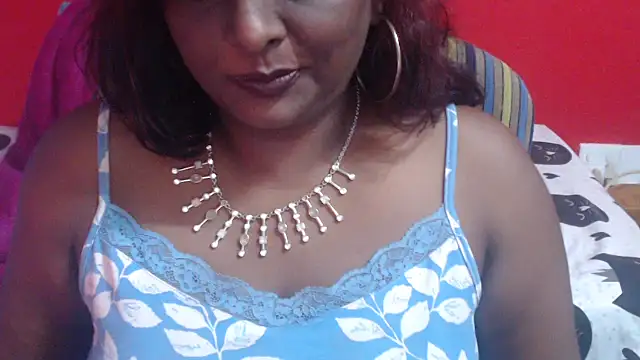 Chat +18 de INDIANSIN2 ao vivo
